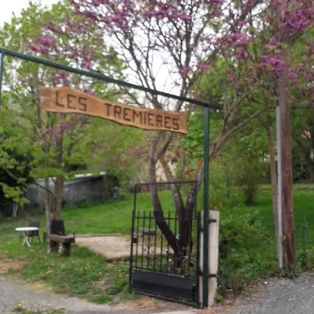 Les Tremieres Couette-café *