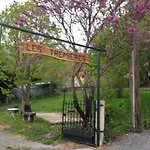 Les Tremieres Panzió *