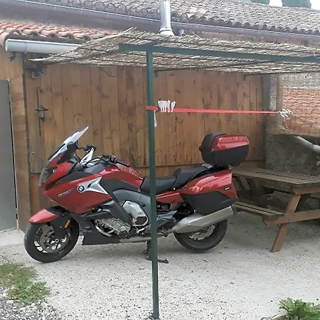 Nocleg ze śniadaniem Les Tremieres